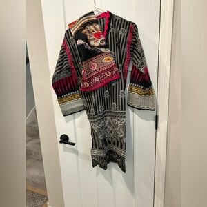 Multicolor Patterned Kimono